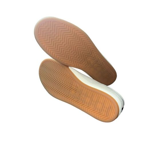 ✨Rothys The Lace Up Blond Sz 8 Sneakers✨ - Picture 11 of 13